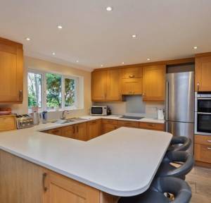 4 Bedroom House for sale in Bishops Drive, Salisbury