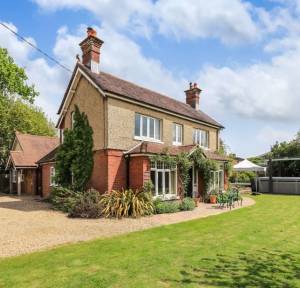 5 Bedroom House for sale in Testwood Avenue, Southampton