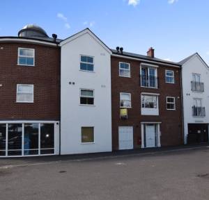 2 Bedroom Flat for sale in Wilton Road, Salisbury