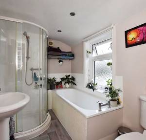 2 Bedroom House for sale in Longland, Salisbury