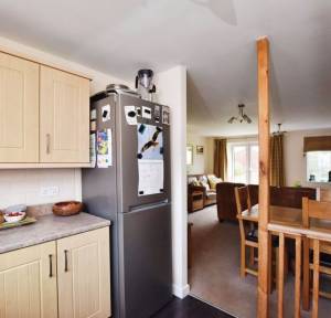 3 Bedroom House for sale in Collingwood Close, Salisbury