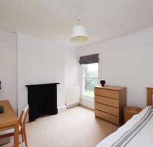 5 Bedroom House for sale in Millbrook, Salisbury