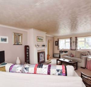 4 Bedroom House for sale in Wylye Road, Salisbury