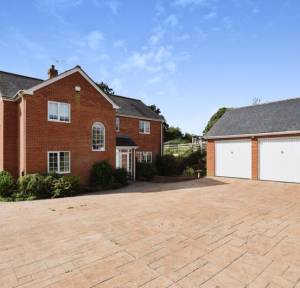 4 Bedroom House for sale in Downton Hill, Salisbury