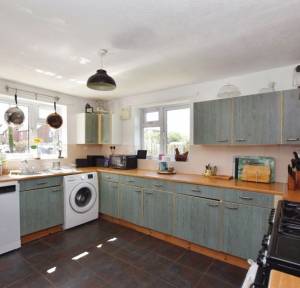 3 Bedroom House for sale in Wick Lane, Salisbury