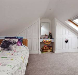 3 Bedroom House for sale in Harnham Road, Salisbury