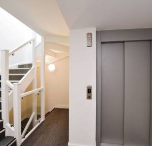 2 Bedroom Flat for sale in Devizes Road, Salisbury
