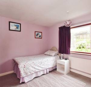 3 Bedroom Bungalow for sale in Winterbourne Earls, Salisbury