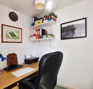 3 Bedroom House for sale in Swallowmead, Salisbury