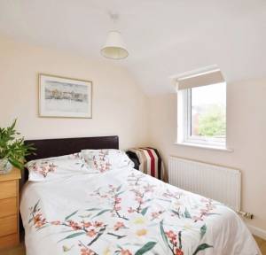 2 Bedroom House for sale in Castle Street, Salisbury
