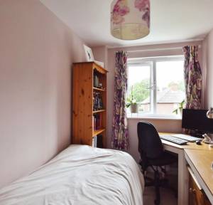 4 Bedroom House for sale in Oakley Road, Salisbury