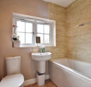4 Bedroom House for sale in Oakley Road, Salisbury