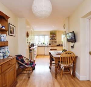 5 Bedroom House for sale in St. Marks Avenue, Salisbury