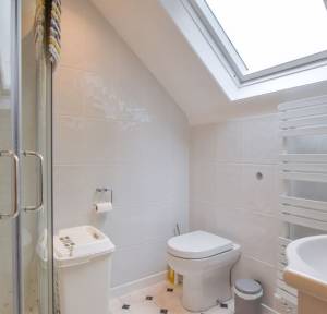 4 Bedroom Bungalow for sale in Rivermead, Salisbury