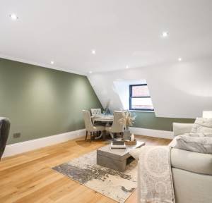 1 Bedroom Apartment / Studio for sale in Chipper Lane, Salisbury