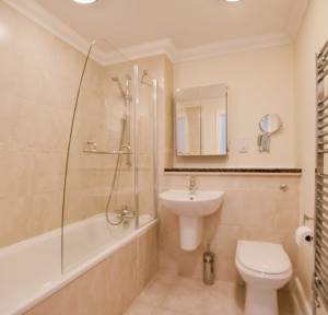 4 Bedroom House for sale in Stroud Place, Salisbury