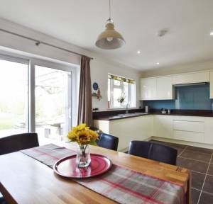 3 Bedroom Bungalow for sale in Upper Street, Salisbury