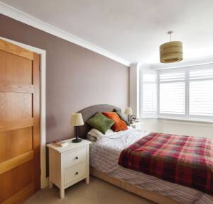 3 Bedroom Bungalow for sale in Upper Street, Salisbury
