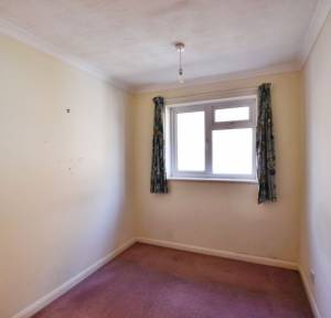 2 Bedroom Bungalow for sale in Bouverie Close, Salisbury