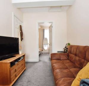 1 Bedroom Flat to rent in Meadow Road, Salisbury
