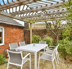 4 Bedroom House for sale in Churchfields Road, Salisbury