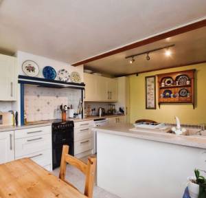 4 Bedroom House for sale in Wylye Road, Salisbury