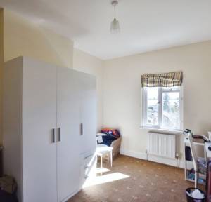 3 Bedroom House for sale in Waterloo Road, Salisbury