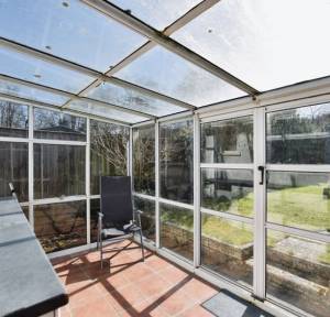 2 Bedroom Bungalow for sale in Bulbridge Road, Salisbury