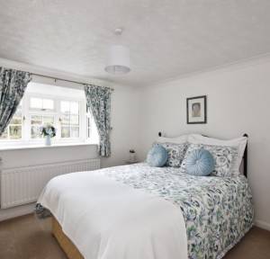 3 Bedroom Bungalow for sale in Homington Road, Salisbury