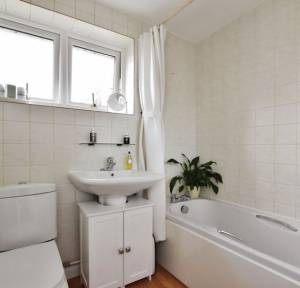3 Bedroom Bungalow for sale in Homington Road, Salisbury