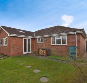 3 Bedroom Bungalow for sale in Homington Road, Salisbury