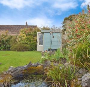 3 Bedroom Bungalow for sale in Homington Road, Salisbury