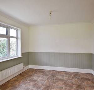 2 Bedroom Bungalow for sale in Portland Avenue, Salisbury