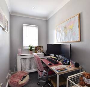 4 Bedroom House for sale in North Street, Salisbury