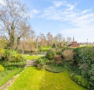 4 Bedroom House for sale in Old Mill Gardens, Salisbury