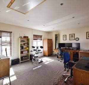 5 Bedroom House for sale in Moberly Road, Salisbury