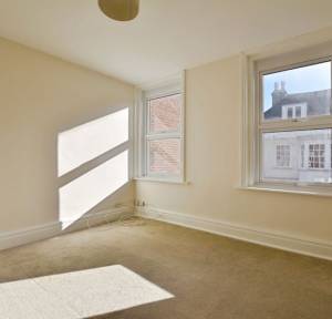 1 Bedroom Flat for sale in St. Edmunds Church Street, Salisbury
