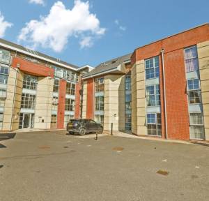 1 Bedroom Flat for sale in Fisherton Street, Salisbury
