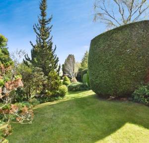 3 Bedroom House for sale in Harnwood Road, Salisbury