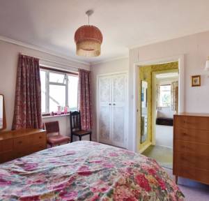 3 Bedroom House for sale in Harnwood Road, Salisbury