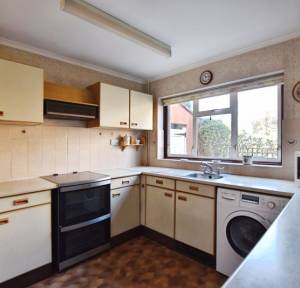 3 Bedroom House for sale in Harnwood Road, Salisbury