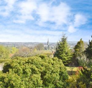 3 Bedroom House for sale in Harnwood Road, Salisbury