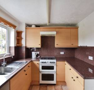 2 Bedroom House for sale in Christopher Close, Salisbury