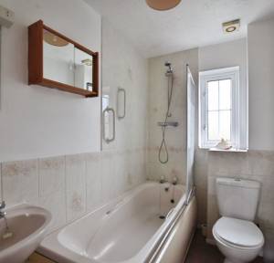 2 Bedroom House for sale in Christopher Close, Salisbury