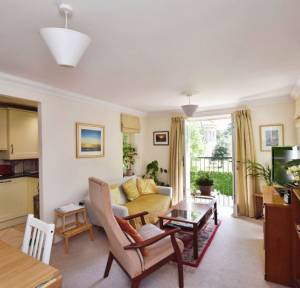 2 Bedroom  for sale in West Street, Salisbury