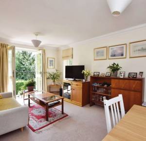 2 Bedroom  for sale in West Street, Salisbury