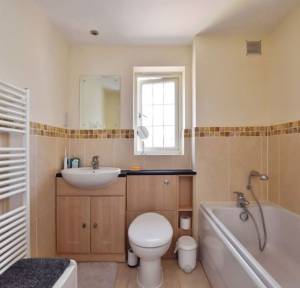 2 Bedroom  for sale in West Street, Salisbury