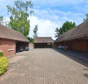 2 Bedroom  for sale in West Street, Salisbury