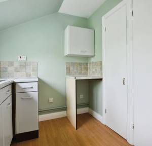 1 Bedroom Flat for sale in Ramleaze Drive, Salisbury