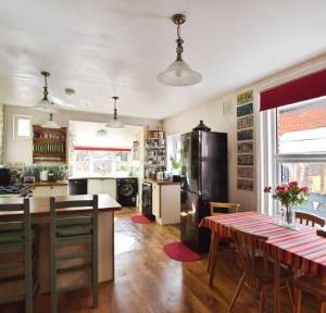 5 Bedroom House for sale in London Road, Salisbury